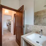 La Casa Rossa N 3 サン・ジミニャーノ